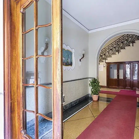 Lägenhet Bright In San Martino By Wonderful Italy Genua